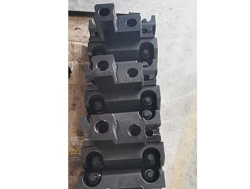 數(shù)控立式車床強(qiáng)力卡爪